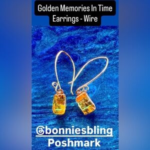 Bonnie’s Bling One of a Kind Fused Glass Jewelry and Accessories to Wear.